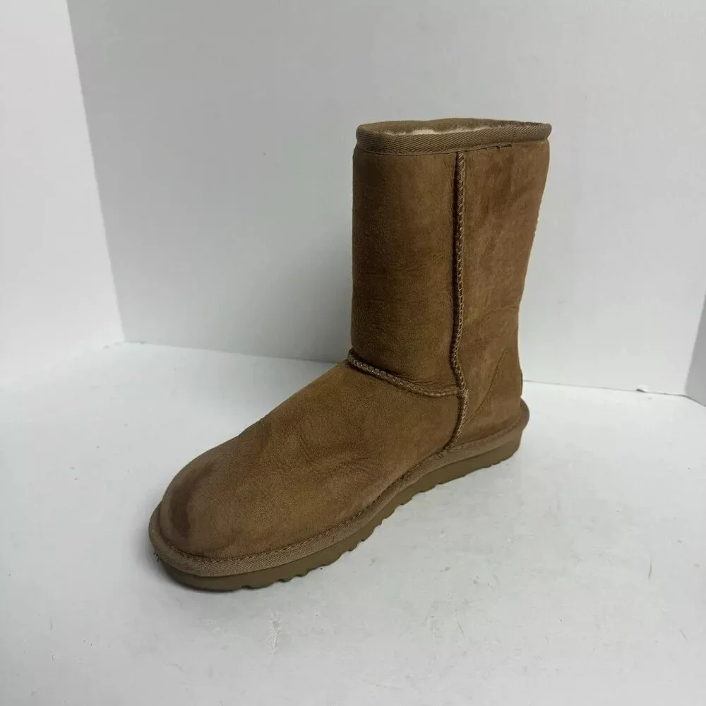 UGG root boot